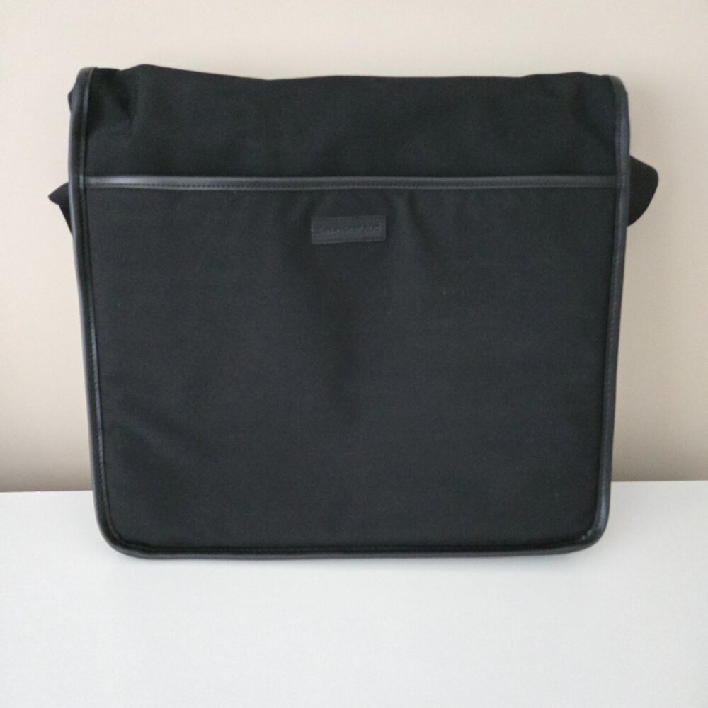 Banana Republic Messenger Bag Unisex - Black - Picture 3 of 7